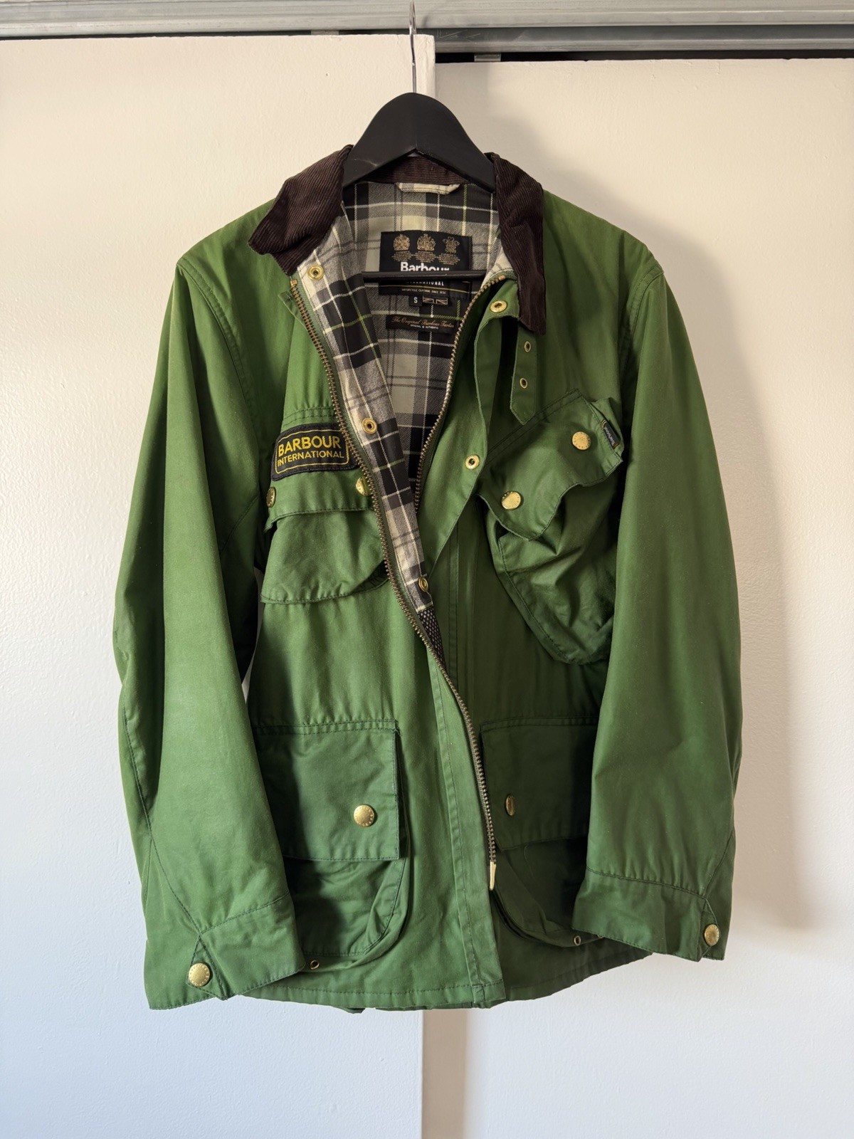 Barbour International Men's Waxed Jacket in British Racing Green - Size Small image 3
