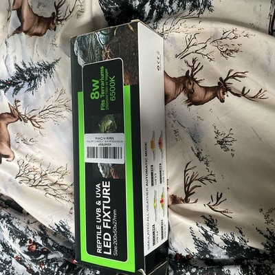 8-INCH LED UVB Light for Reptiles, LED Reptile Light Fixture W/O controller. 