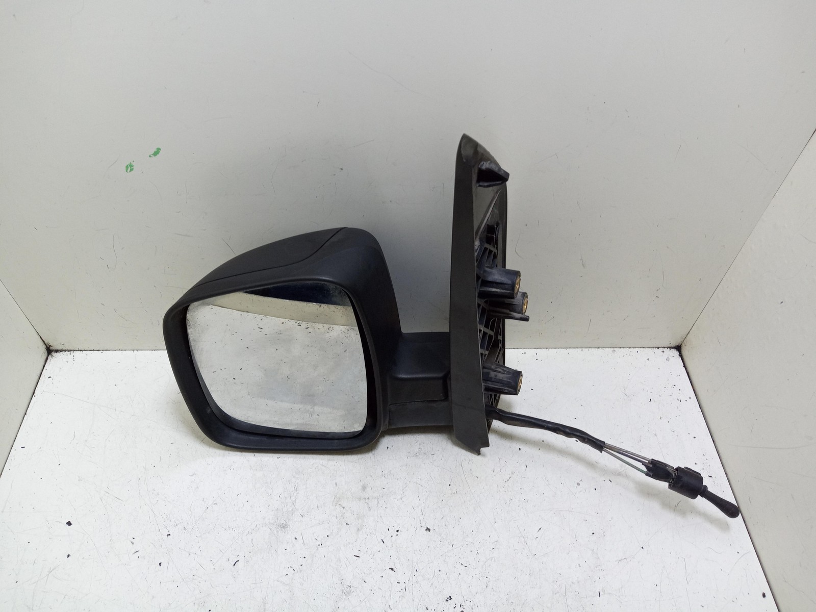 SPECCHIETTO RETROVISORE SINISTRO PER FIAT Qubo 1° Serie 735460570 (08>15)