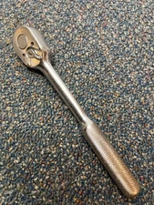 Vtg Indestro 6272 3/8" drive ratchet, 7-3/4", vg condition
