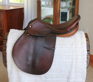 17" M Crosby The Sovereign Prix Des Nations English Hunter/Jumper Saddle