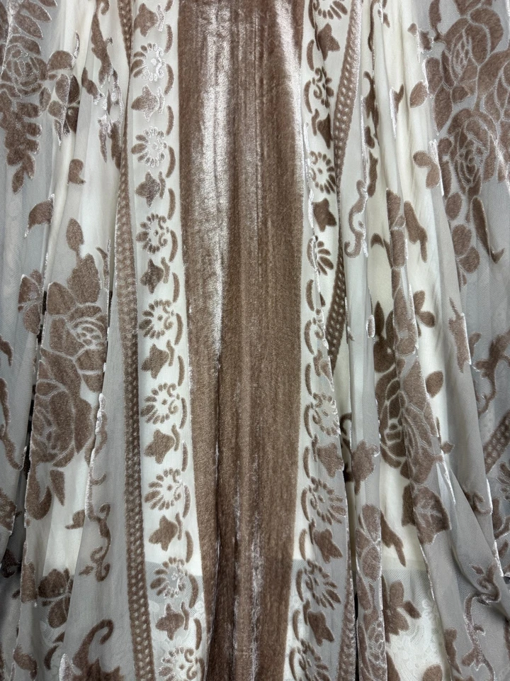 Cardigã espanador plus size boho hippie floral étnico veludo burnout quimono borla - Imagem 3 de 4