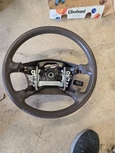 1997-2001 TOYOTA CAMRY VINYL BROWN STEERING WHEEL w/ CRUISE  CONTROL SWITCH OEM