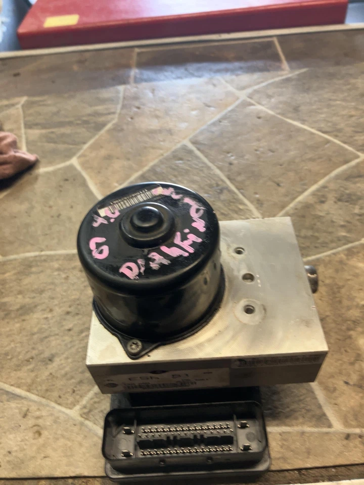 SE ADAPTA A 05-08 PATHFINDER UNIDAD ABS MÓDULO FRENO ANTIBLOQUEO BOMBA OEM Foto 2 de 4