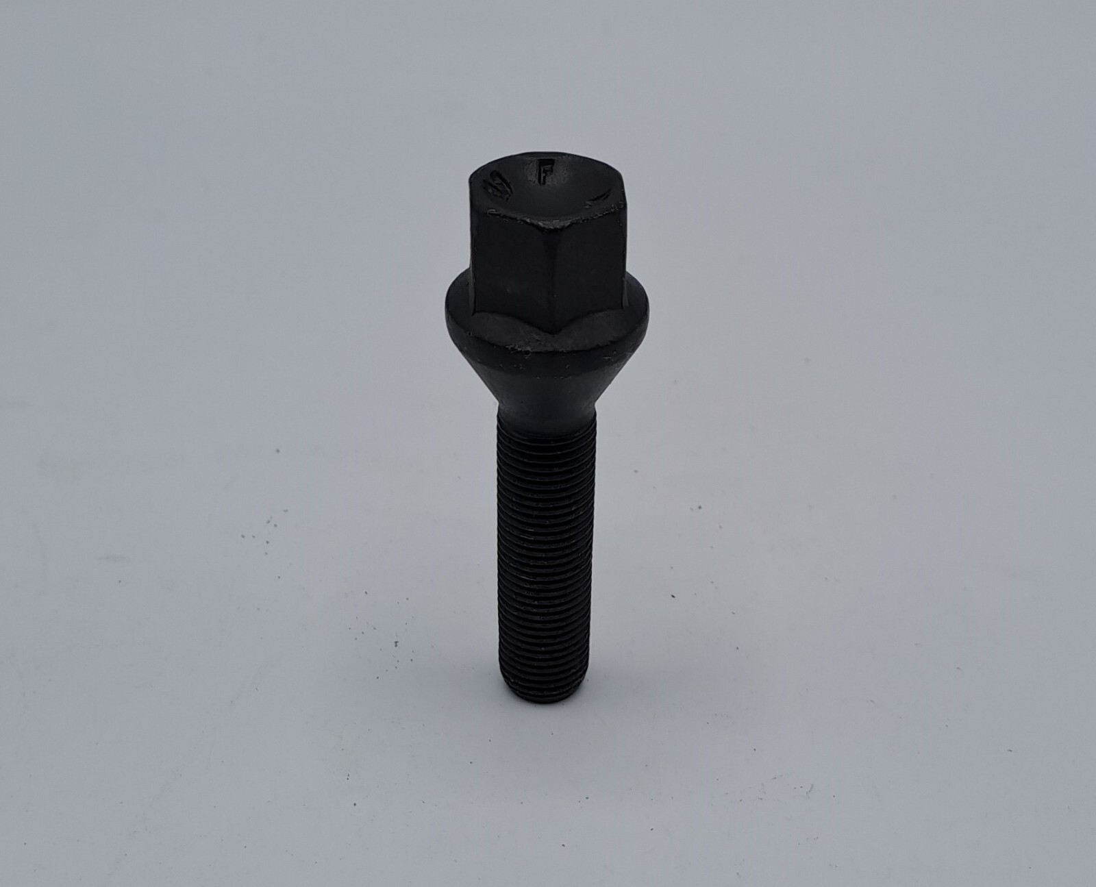 10 BULLONI RUOTA CONICO PER CERCHI IN LEGA M14x1,50 L= 35mm Ch17 NERO