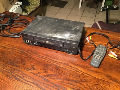 Toshiba W528 4 Head HIFI VHS VCR Player Recorder for parts does not display