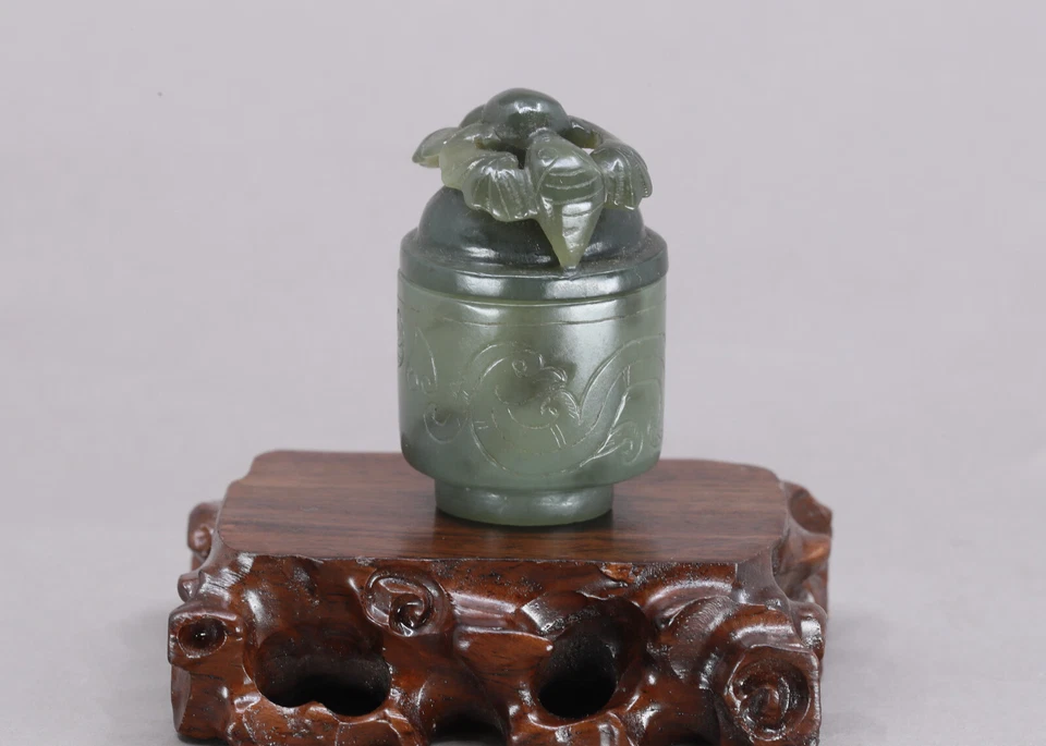 Maceta de jade hetiano verde chino natural con tapa y murciélago Foto 3 de 4