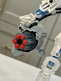 LEGO Bionicle Toa Mahri Set 8915 TOA MATORO + 2 McD&rsquo;s Minis: Toa Kongu & Kalmah*