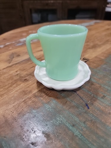 Vintage Fire King Jadeite Mug D Anchor Hocking Oven Proof Coffee Tea With Plate - Picture 2 of 7