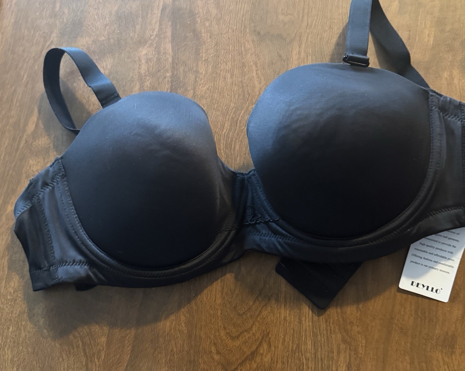 NWT WO14  .. DEYLLO T-Shirt Bra Underwire Adjustable Straps Black 38C Women's