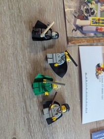 Lego Harry Potter #4733 &ldquo;The Dueling Club&rdquo; (2002), Used, Very Good, 99% Complete