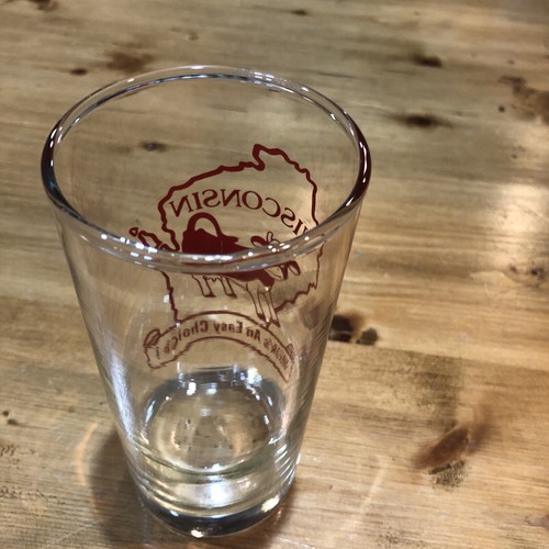 Vintage Wisconsin Milk’s An Easy Choice Glass Drink Tumbler 5.5” Thick Base - Picture 4 of 7