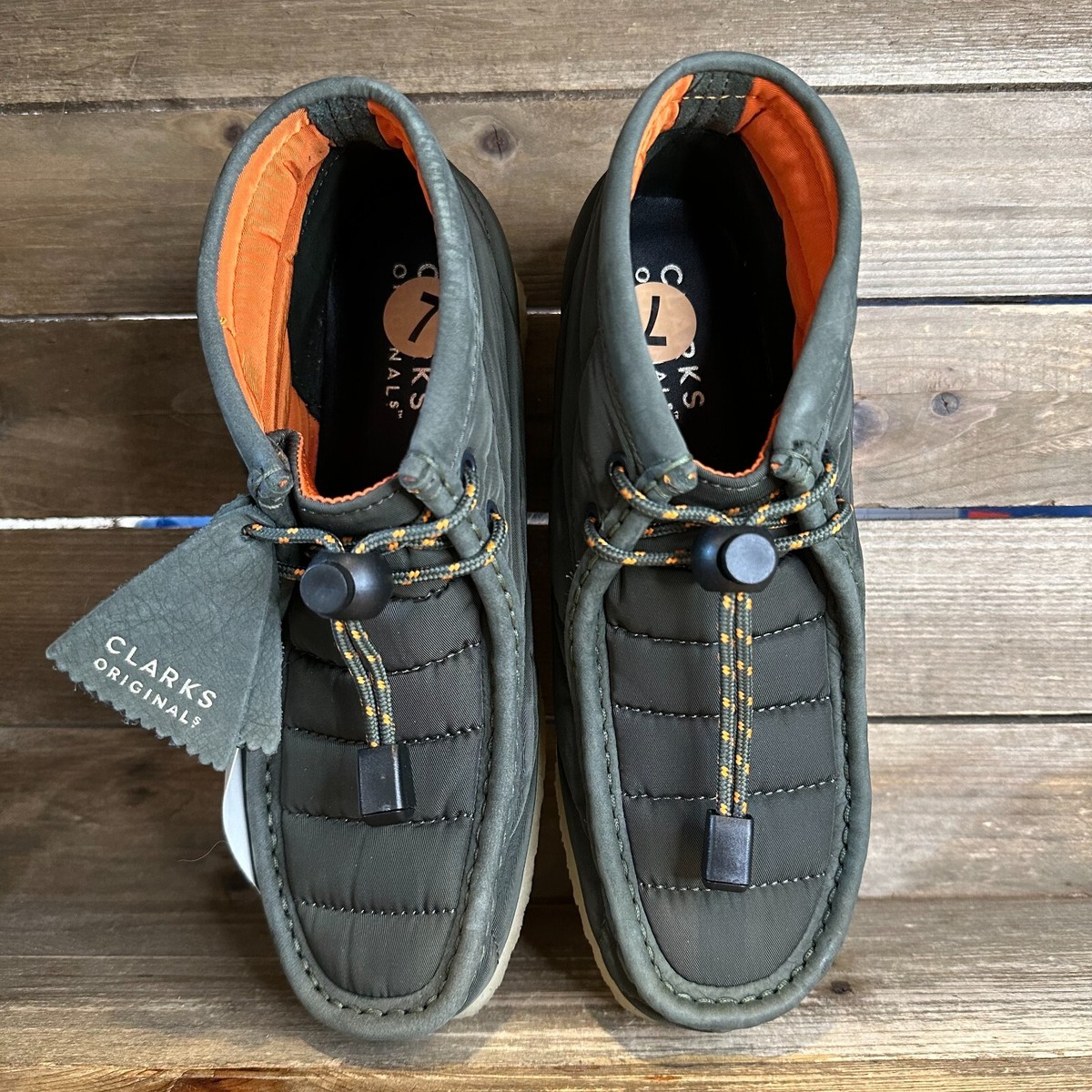 New Womens Clarks Wallabees Olive Green Quilted Ankle Chukka