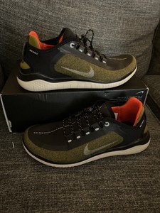 nike free rn olive green