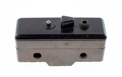 Microswitch 112332 BS Series SPST (NC) 15A Adj Pin Plunger Micro Limit Switch