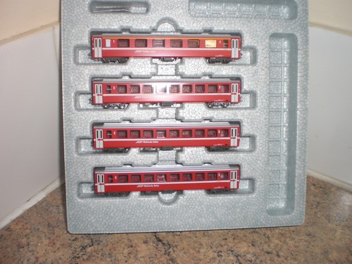 KATO N GAUGE RhB EW-1 PASSENGER COACHES 4 COACH SET ,NEW, SEE DETAILS ...