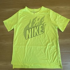 Nike Boys T-Shirt Size L Dri-FIT Swim Youth UPF Protection Graphic Printed Tee
