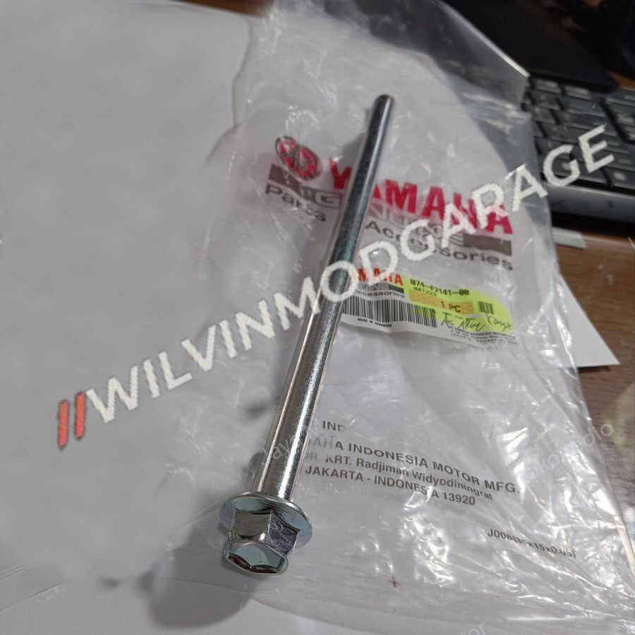 Genuine Parts Yamaha XMAX 300 2017-2024 Engine Bracket Shaft Pivot