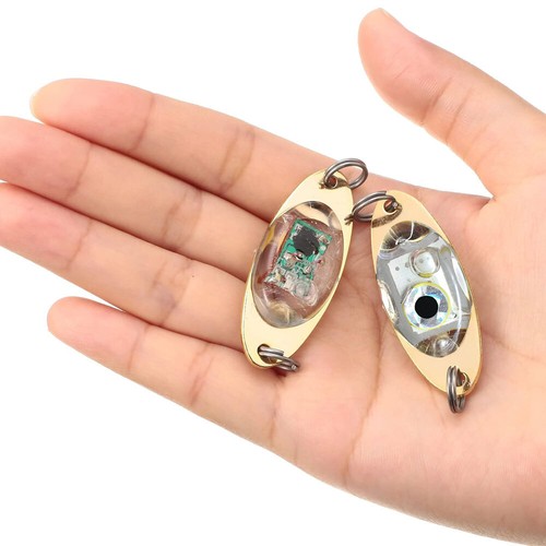 1x Luminous LED Fishing Lures Electronic Metal Trap Underwater Flasher Lure Bait - Picture 2 of 16
