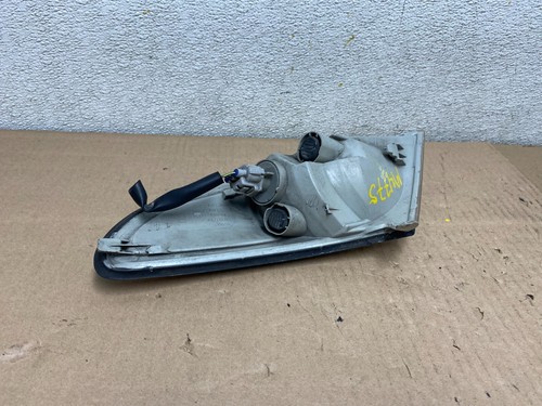 2002 to 2003 Toyota Solara Corner Light Right Passenger Turn Signal M4775 DW - Picture 8 of 10