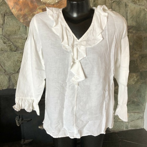 Liz Claiborne White Linen Blend Top 