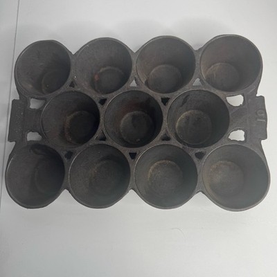 Vintage ERIE Pre-Griswold Cast Iron No. 10 Popover Muffin Pan 11 Cup Nice
