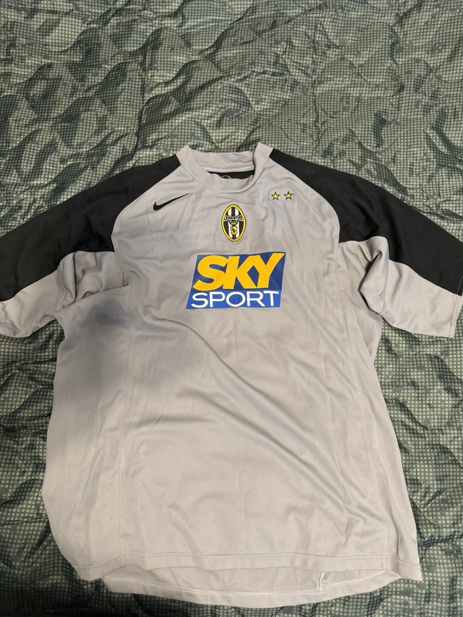 Nike Juventus Gray 2004/05 Away Football Soccer Jersey XL