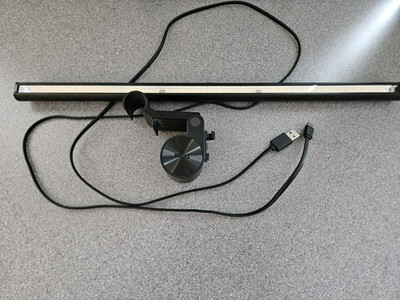 BenQ ScreenBar LED Leselampe (AR17) - HALTERUNG PIN BESCHÄDIGT Ref181