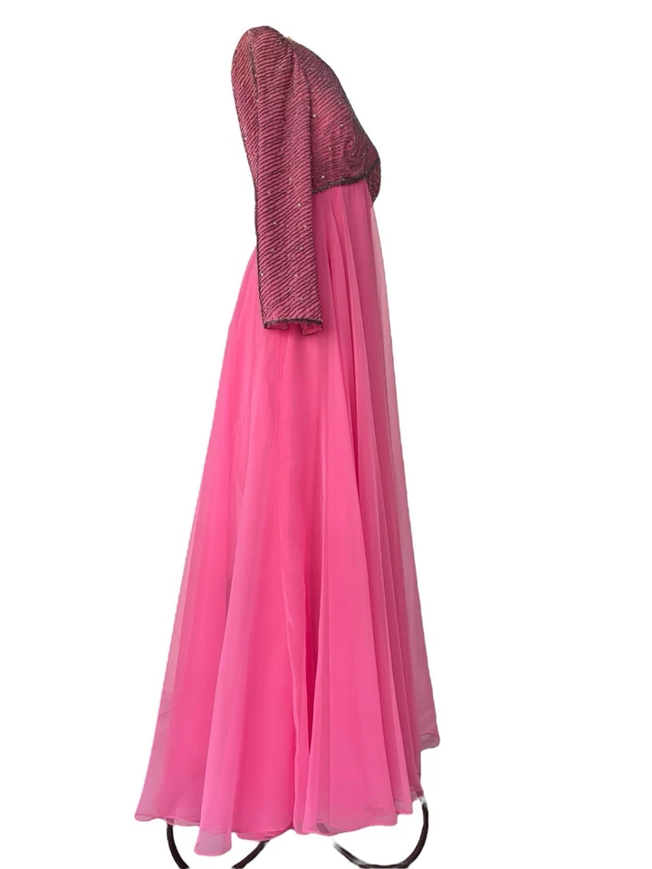 VICTORIA ROYAL 1950s Beaded Chiffon Formal Dress - Imagem 2 de 4