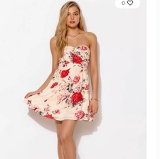 Kimchi Blue Urban Outfitters Floral Sweetheart Strapless Mini Dress Small