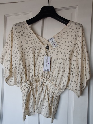 Jean Paul Gaultier Designer Womens Cream Blouse Top Size 40, 3/4 Sleeve - Picture 1 of 6