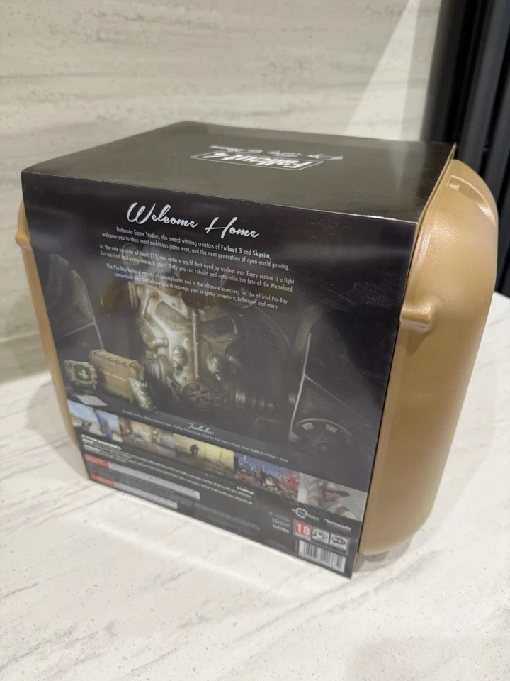 Fallout 4 Pip Boy Edition Collectors PC - Image 3 of 4