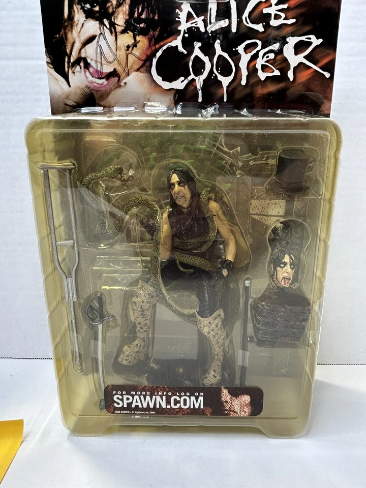 Figura de acción autografiada por Alice Cooper McFarlane Spawn firmada en negro J6 Foto 4 de 4