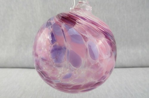 Vintage Glass Ornament Blown Glass Orb Pink & Purple signed 1995 - Picture 3 of 11