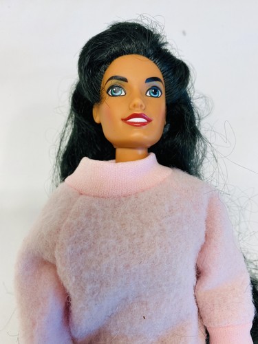 Mattel Barbie Disney Puppe Gelenk Ellenbogen & Knie zweiteiliges Outfit 12 Zoll groß - Bild 12 von 12