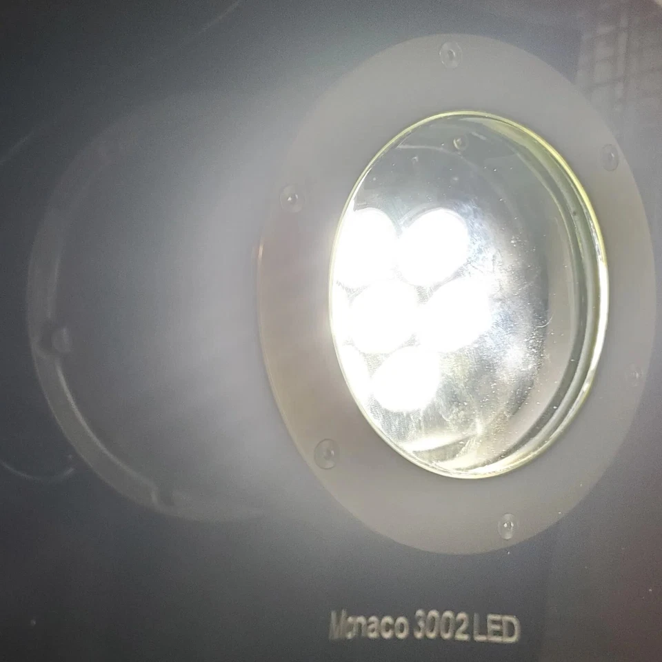 Lumiere Monaco 3002 LED 120v uplight - Image 4 of 4