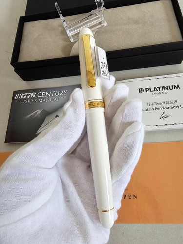 Platinum New #3776 CENTURY Fountain Pen Chenonceau White Broad Nib PNB-15000#2-4 - Picture 11 of 11