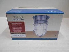 *PATRIOT LIGHTING All- WEATHER 1-LIGHT WALL/CEILING BARN LIGHT METAL GUARD