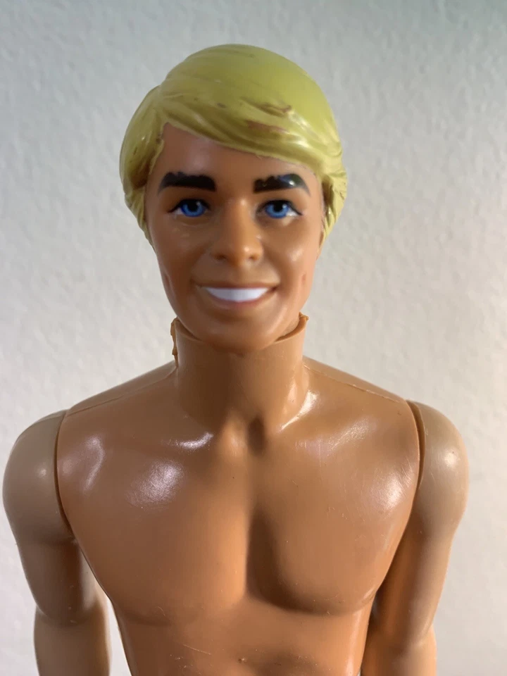 Кукла Mattel 1978 'Sun Lovin' Malibu Ken в оригинальном наряде - Изображение 3 из 4