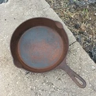 GRISWOLD Erie #7 Double Spout Cast Iron Skillet 701E