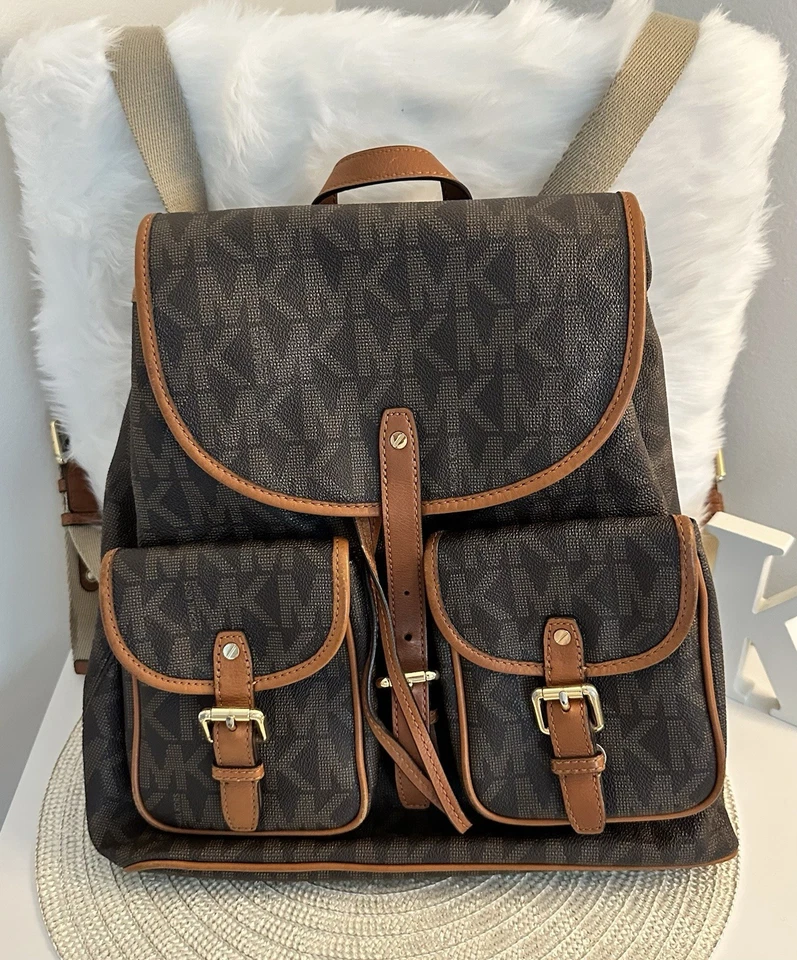 Mochila grande con cordón con logotipo MICHAEL KORS MK bolso de cuero marrón en muy buena condición Foto 3 de 3