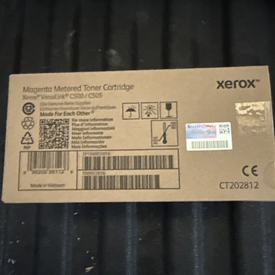 Xerox VersaLink C500/C505 Magenta Metered Toner Cartridge 106R03856
