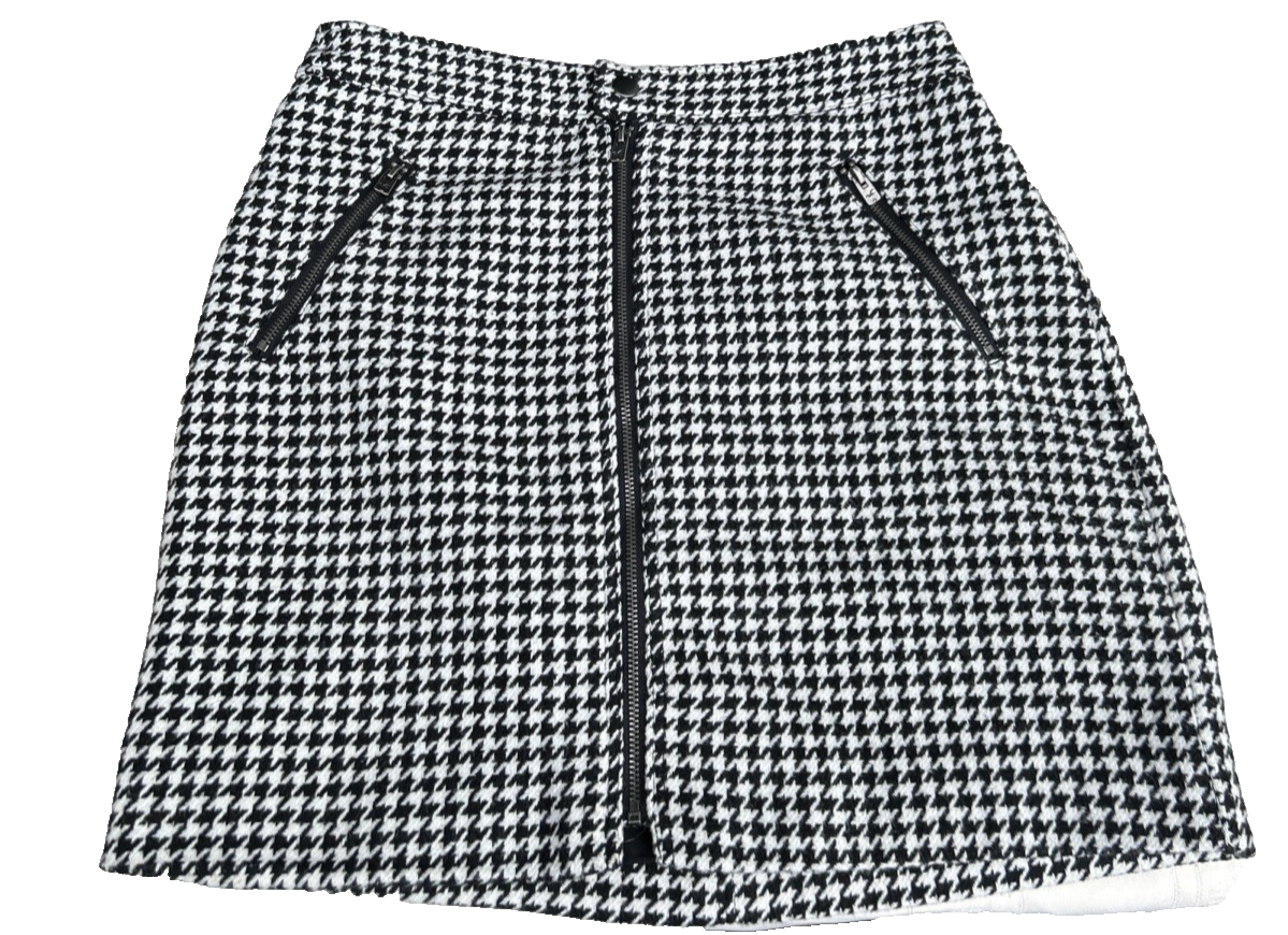 Hollister Women's High Rise Mini Skirt in Black White Houndstooth with Lining-image