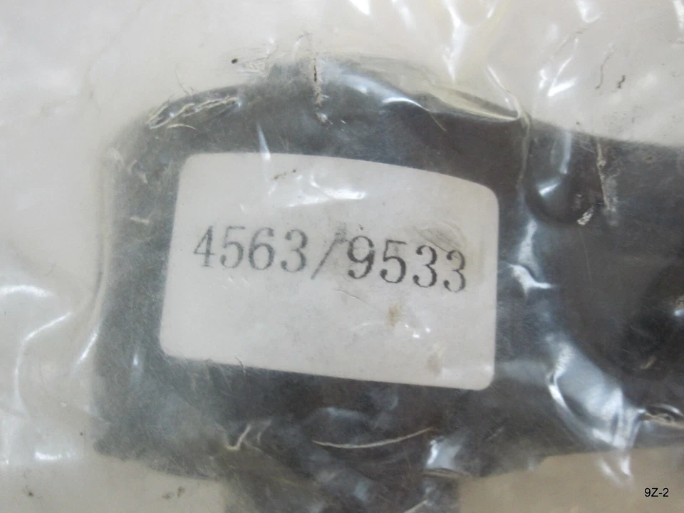 Rear Engine Torque Strut Mount 9533 4563 - Image 3 of 4