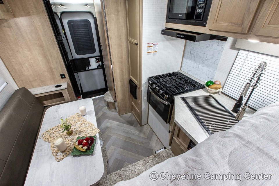 New 2025 Palomino BackPack HS8801 SlideIn Truck Camper with Toilet