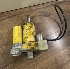 Meyer E-47 Snow Plow Pump Untested Free Shipping Parts Or Repair