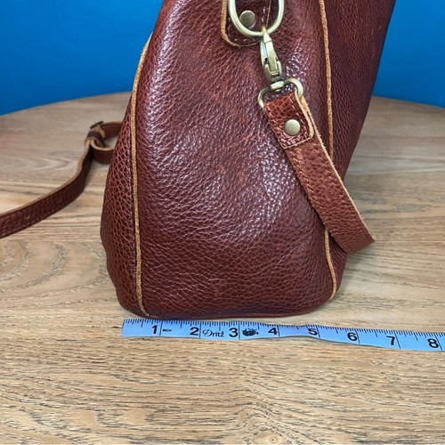 Portland Leather Goods Butterfly Bucket Bag Pebbled Nutmeg Brown Slouchy Purse - Picture 11 of 13