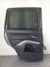 Porte arrière et accessoires Peugeot 4007