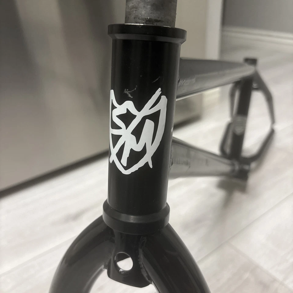 🇺🇸 Cuadro negro S&m ATF 21TT Foto 3 de 4