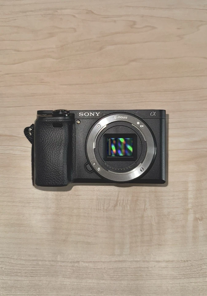 sony a6400 with lens - Image 4 of 4